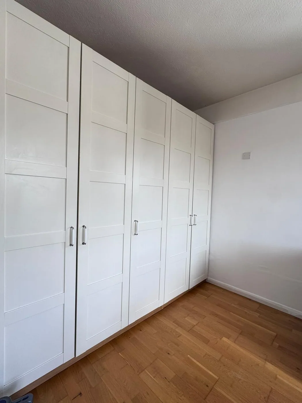 Organised bedroom and wardrobe